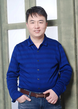 杨勇.jpg